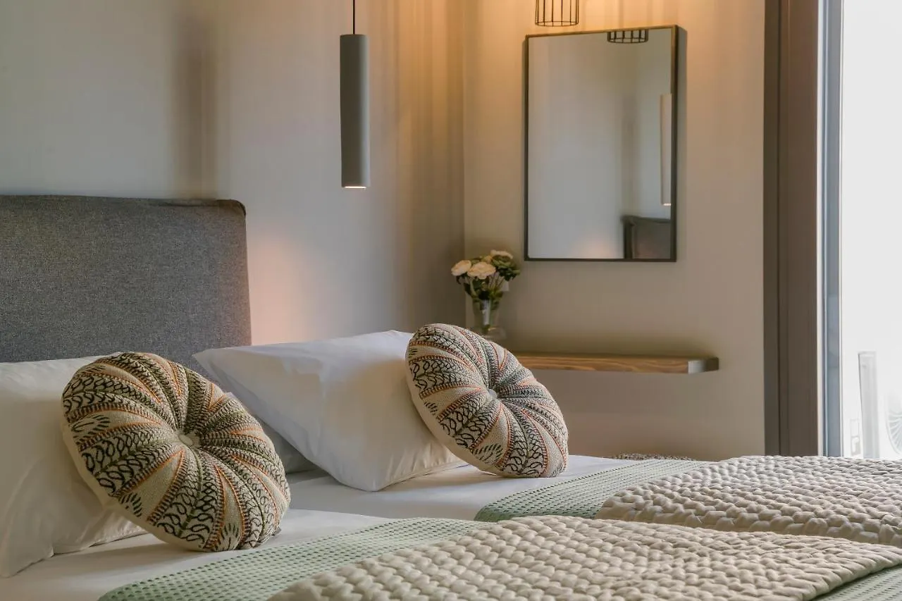 Khelmáta Kappa Suites & Apartments