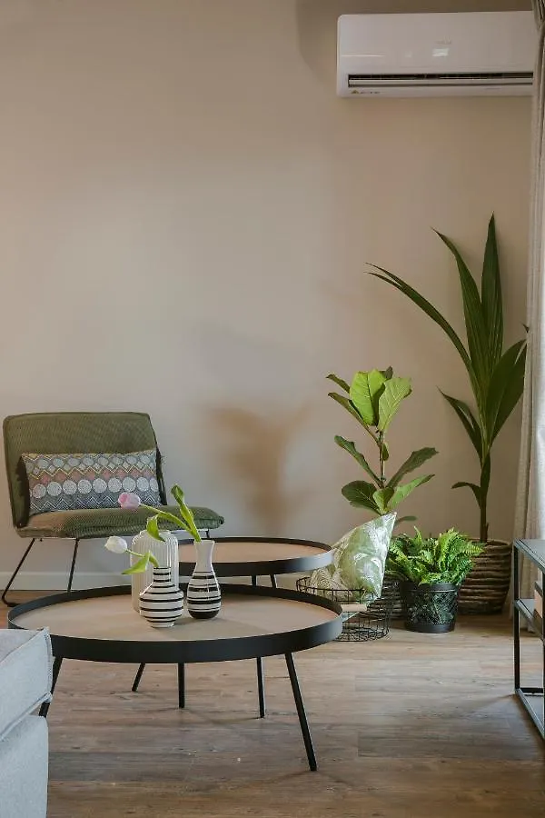 Kappa Suites & Apartments Khelmáta اليونان