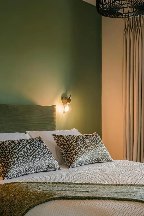 Khelmáta Kappa Suites & Apartments